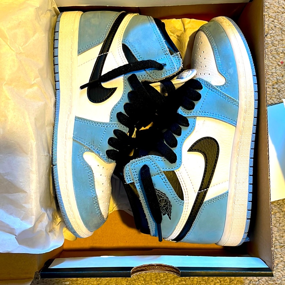 Jordan 1 Retro High OG University Blue (PS)